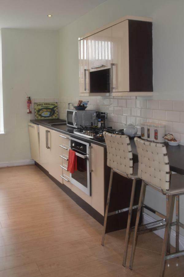 Harrogate Elite Living Apartment Exterior photo